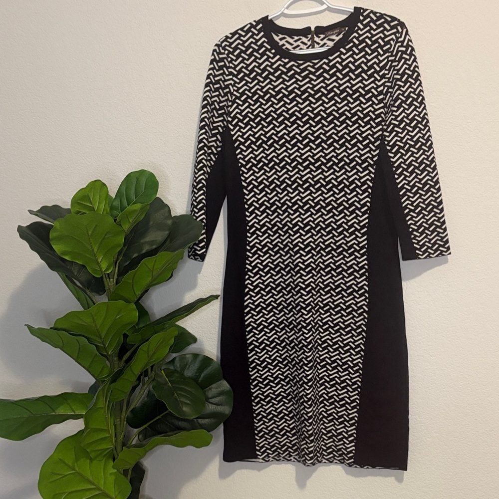 J. McLaughlin Black and White 3/4 sleeve sweater Dress M